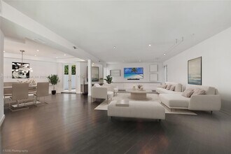 230 Ridgewood Rd in Coral Gables, FL - Building Photo - Building Photo