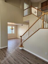 5885 Indian Point Dr in Simi Valley, CA - Foto de edificio - Building Photo