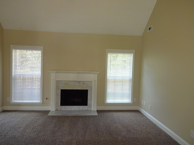 150 Blue Smoke Trl in Hampton, GA - Building Photo - Building Photo