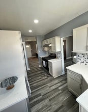 1115 Margray St in Pittsburgh, PA - Building Photo - Building Photo