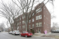 Harrison East in Oak Park, IL - Foto de edificio - Building Photo