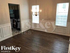 4214 Kensington Cove in College Park, GA - Building Photo - Building Photo