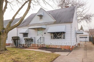 6207 Gerald Ave in Parma, OH - Building Photo - Building Photo