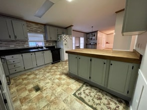 133 Dalton Ln in Thibodaux, LA - Building Photo - Building Photo