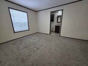 154 Whippoorwill Ln in Rochester Hills, MI - Building Photo - Building Photo