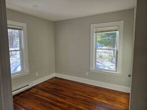 62 Hartford St in Fitchburg, MA - Building Photo - Building Photo
