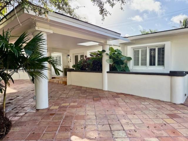 540 Perugia Ave in Coral Gables, FL - Building Photo