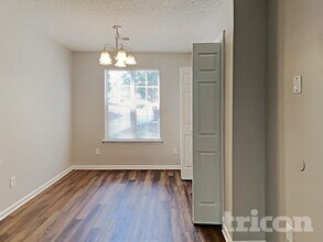 111 Sweet Thorne Rd in Irmo, SC - Building Photo - Building Photo