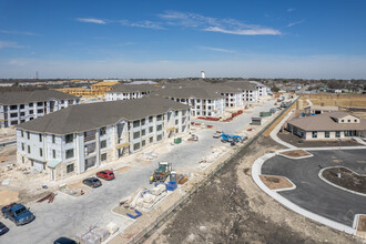 Edenbrook Ridge Apartments in Pflugerville, TX - Building Photo - Building Photo