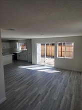 2081 Blue Star Dr in Roseville, CA - Building Photo - Building Photo