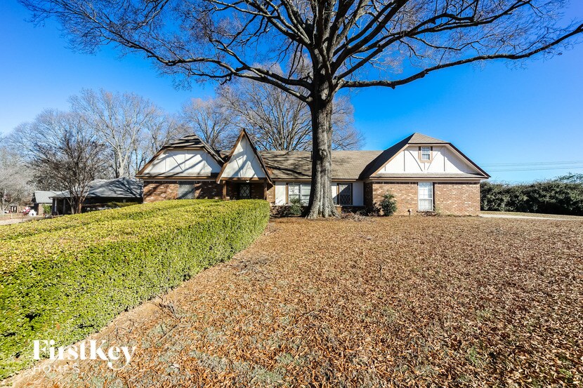 3854 Waterfall Dr in Bartlett, TN - Foto de edificio