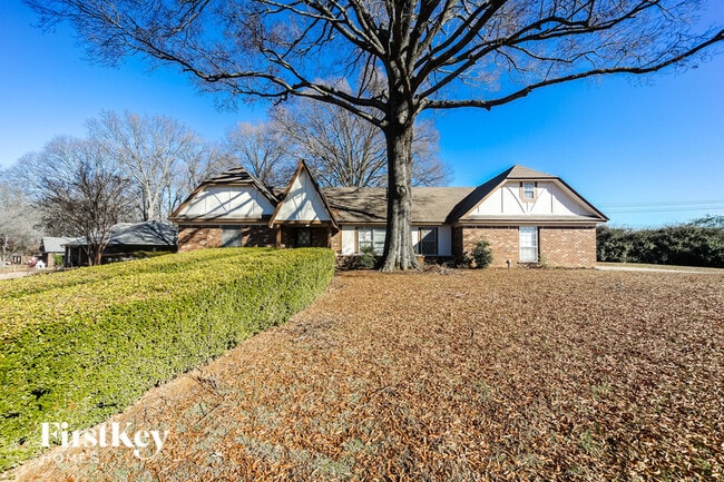 property at 3854 Waterfall Dr