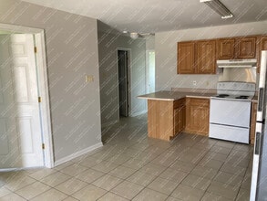 340 Gloria St in Thibodaux, LA - Building Photo - Building Photo
