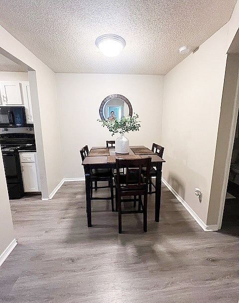 Village Square of Hot Springs in Hot Springs, AR - Building Photo - Building Photo