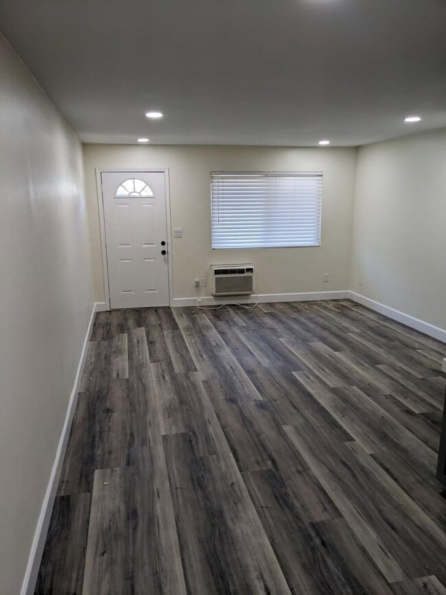 property at 2900 Lemon St