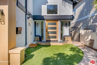 7939 W 80th St in Los Angeles, CA - Building Photo - Building Photo