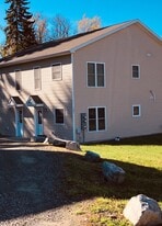 131 Birdseyeview Dr in Ithaca, NY - Building Photo
