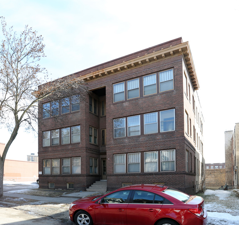 1937 Aldrich Ave S in Minneapolis, MN - Building Photo