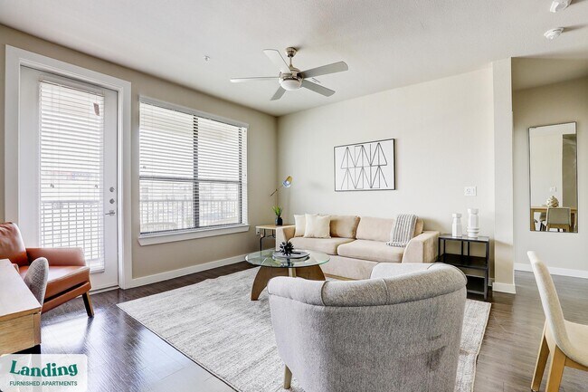 5810 Worth Pkwy in San Antonio, TX - Building Photo - Building Photo