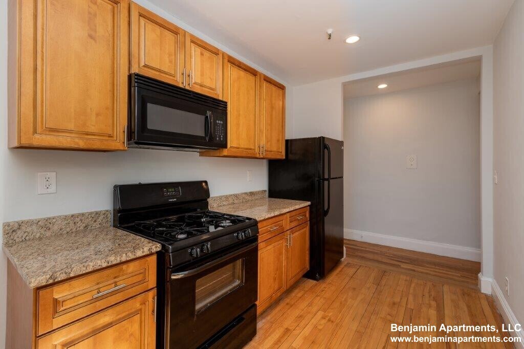 289 Chestnut Ave, Unit 15 in Boston, MA - Building Photo