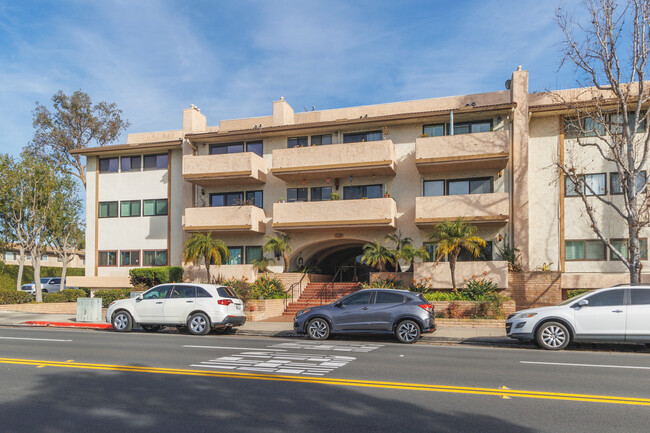 Rossmoor Regency in Seal Beach, CA - Building Photo - Building Photo