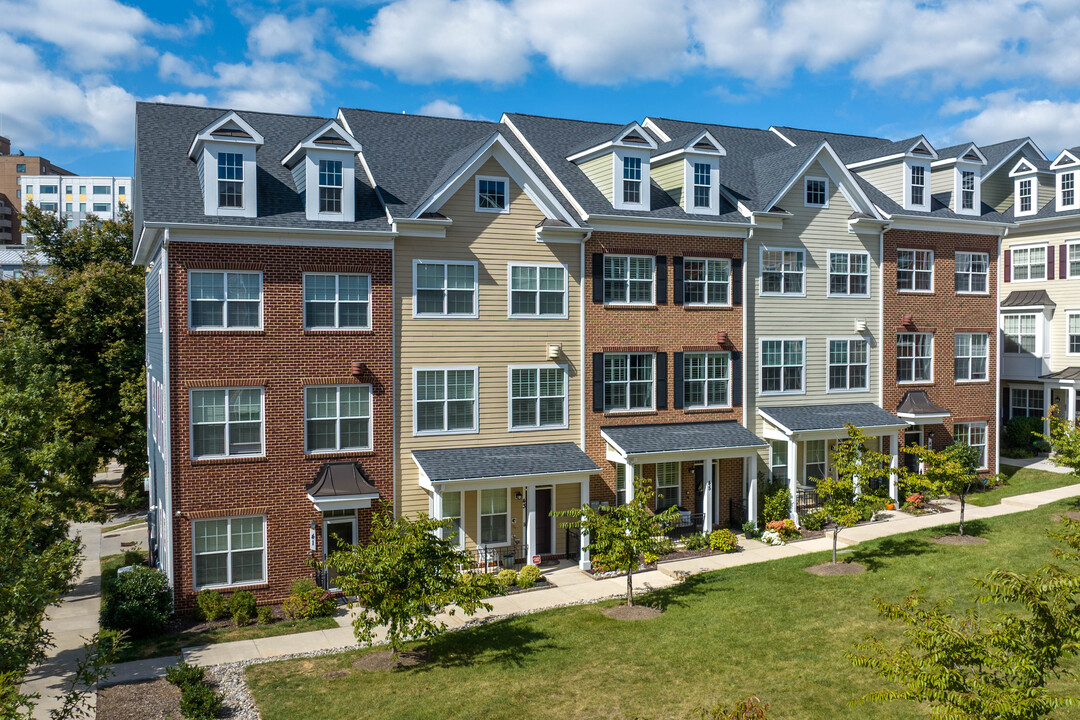 Towson Green in Towson, MD - Building Photo