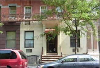 317 E 73rd St in New York, NY - Building Photo - Building Photo