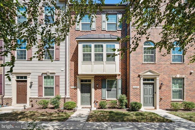 property at 2909 Glendale Ave