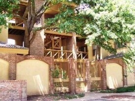 2406 Rio Grande St in Austin, TX - Building Photo