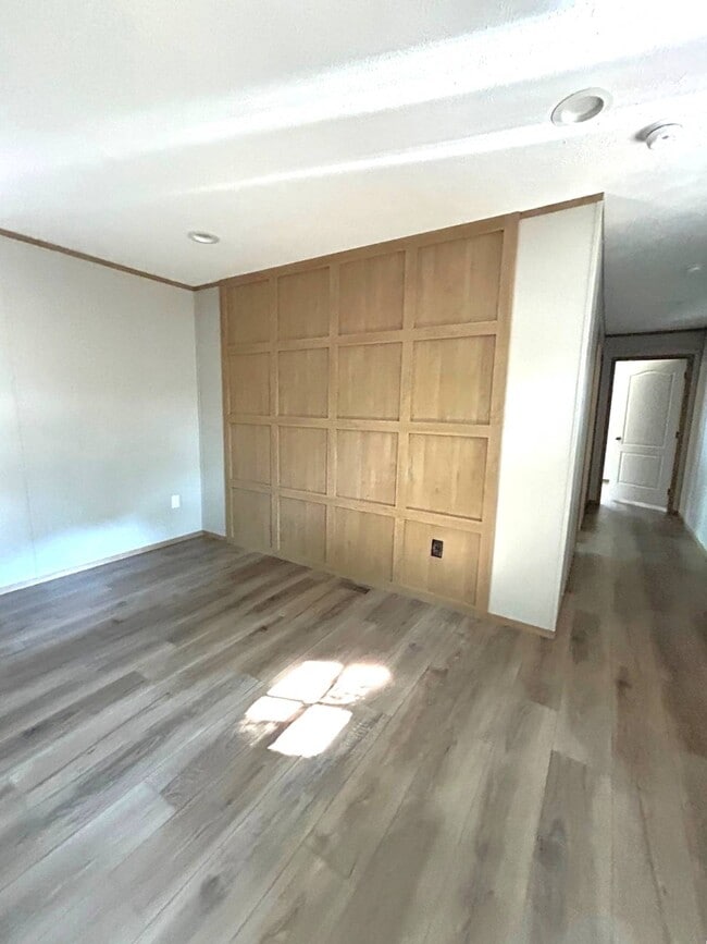 property at 6621 W Ridge Rd