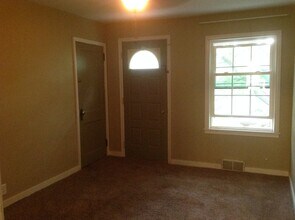 606 10th St SW in Willmar, MN - Building Photo - Building Photo