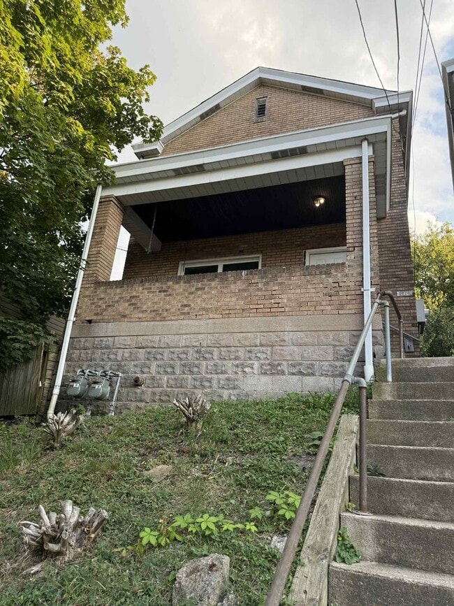 property at 1716 Amanda St