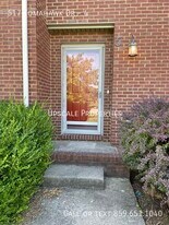 517 Tomahawk Dr in Harrodsburg, KY - Building Photo