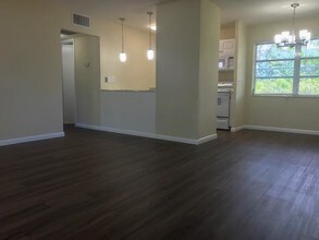 5205 Eadie Pl in West Palm Beach, FL - Building Photo - Building Photo