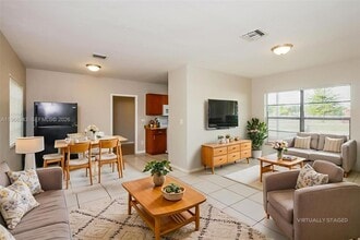 3010 NW 187th St in Miami Gardens, FL - Building Photo - Building Photo