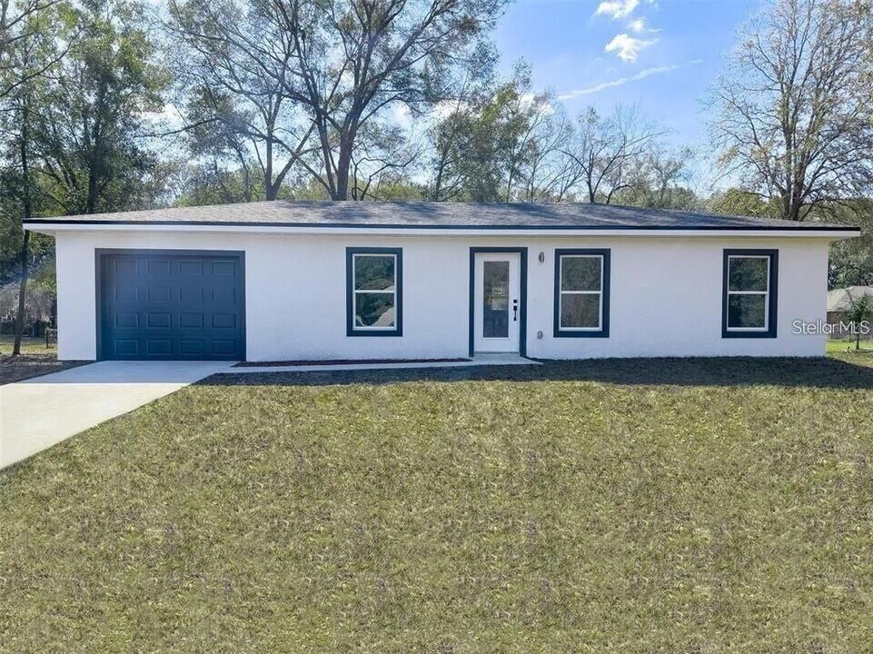 209 Lemans Dr in Sebring, FL - Building Photo