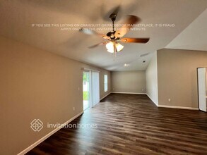 1702 SW Airoso Blvd in Port St. Lucie, FL - Building Photo - Building Photo