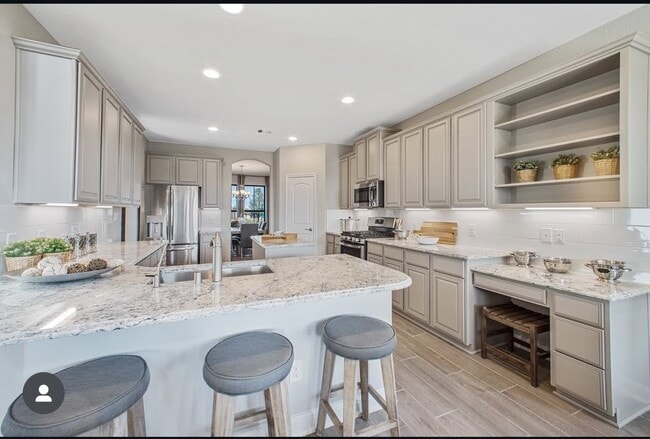13201 Anchor Bay Dr