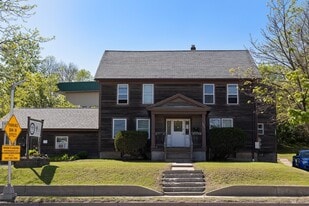 486 Main St in Winooski, VT - Building Photo