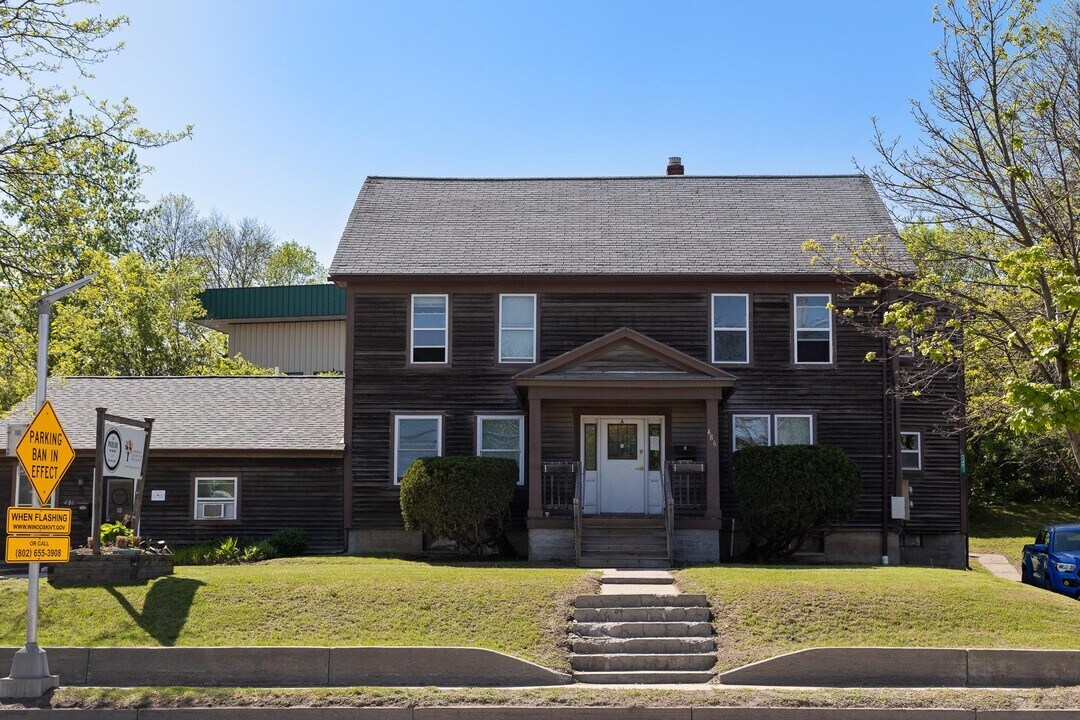 486 Main St in Winooski, VT - Building Photo