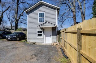 1459 Hartford Ave SW in Atlanta, GA - Building Photo