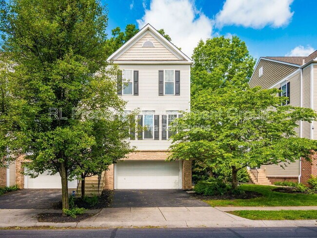 2853 Acarie Dr in Columbus, OH - Building Photo - Building Photo