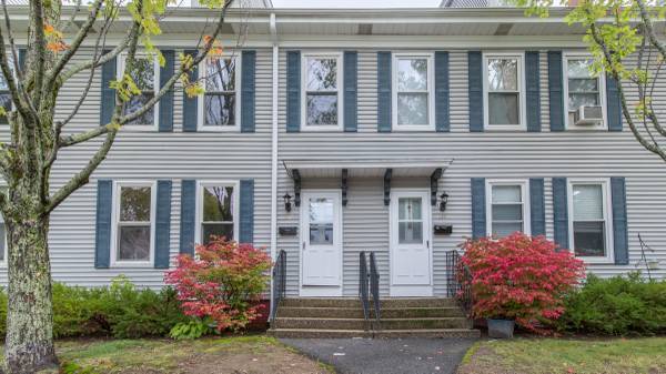 112 Rochester St in Westbrook, ME - Building Photo