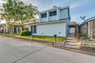 8104 Lea Shore St in Fort Worth, TX - Building Photo - Building Photo