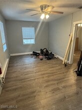2060 Bayside Pkwy in Ft. Myers, FL - Building Photo - Building Photo