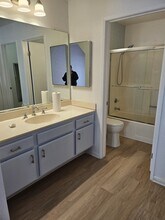 3535 W Stonepine Ln, Unit C in Anaheim, CA - Foto de edificio - Building Photo