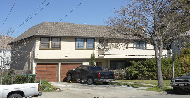 787 Santa Clara Ave in Alameda, CA - Building Photo - Building Photo