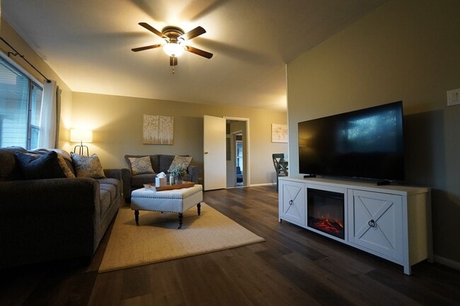 1200 Oakhurst Dr in West Lafayette, IN - Building Photo - Building Photo