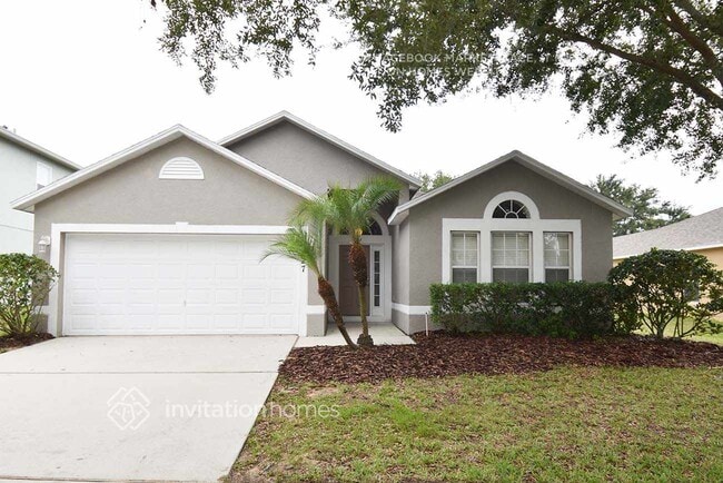 property at 527 Stonewall Ave