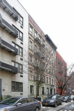 208 W 82nd St in New York, NY - Building Photo - Building Photo